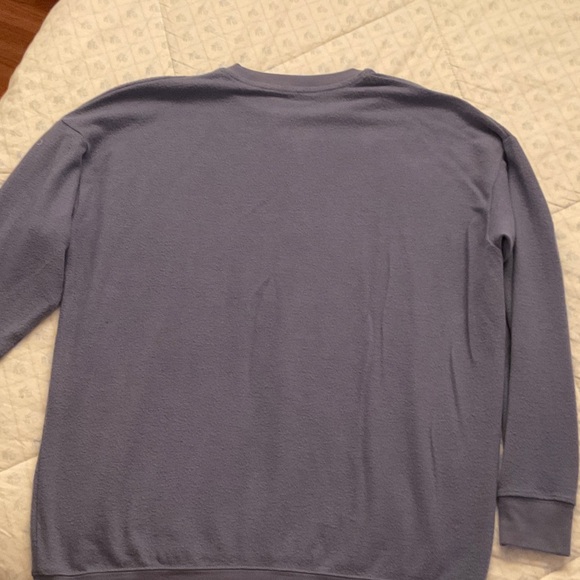 ALO Yoga Women's Purple Crewneck Sweater - Picture 3 of 3